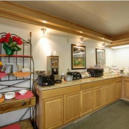 Americas Best Value Inn Oklahoma City South Zewnętrze zdjęcie